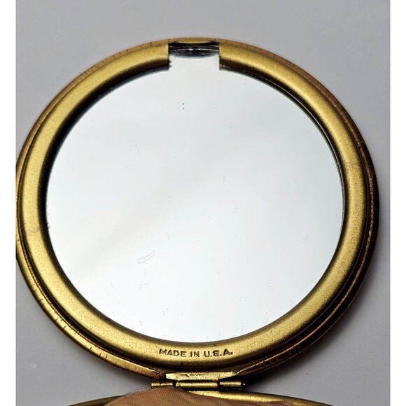 VTG COMPACT For Pressed Powder Gold Tone & Navy Case w Mirror 1960s EUC! - Picture 6 of 10